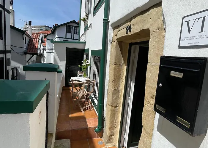 Tatoena, Puerto Viejo Getxo